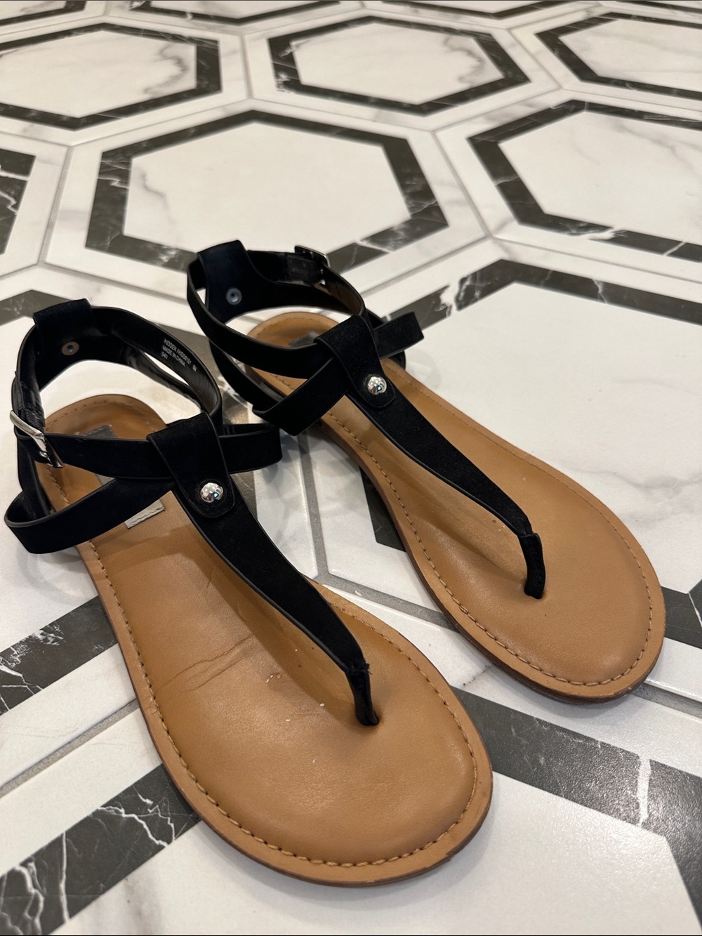 Steve Madden Black T-Strap Sandals with Tan Footbed